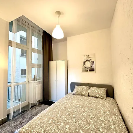 2 Pokojowe Mieszkanie W Centrum & Parking Apartman *