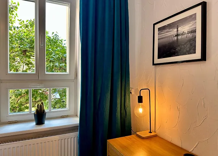 2 Pokojowe Mieszkanie W Centrum & Parking דירה סופוט